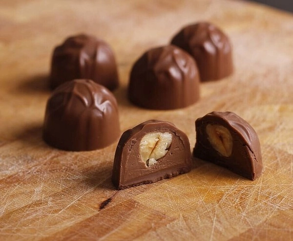 cokoladne praline s ljesnjacima